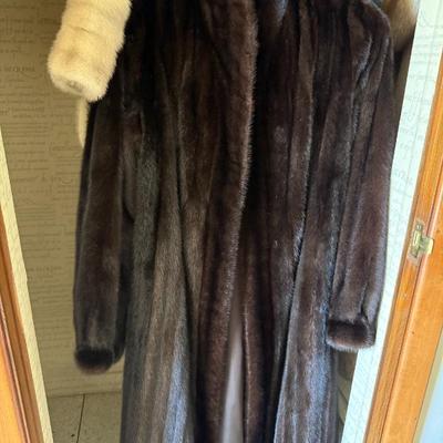 Sale Photo Thumbnail #114