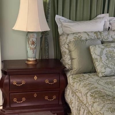 Sale Photo Thumbnail #104