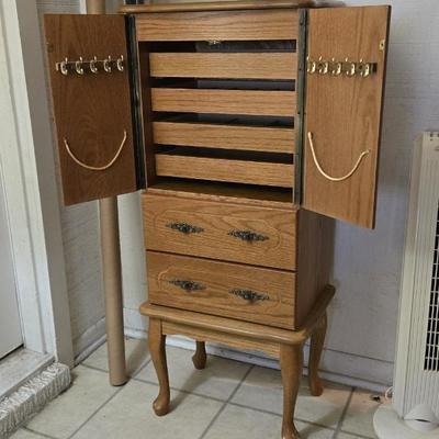 Sale Photo Thumbnail #85