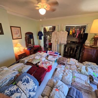 Sale Photo Thumbnail #108