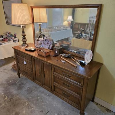 Sale Photo Thumbnail #99