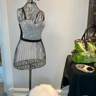 Sale Photo Thumbnail #59