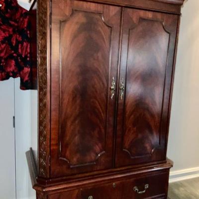 Sale Photo Thumbnail #65