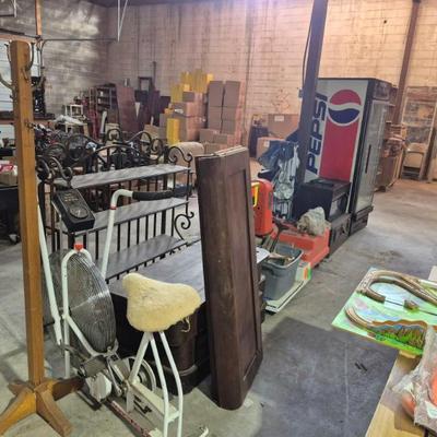 Sale Photo Thumbnail #33