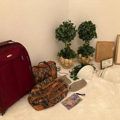 Sale Photo Thumbnail #29