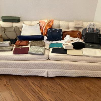 Sale Photo Thumbnail #26