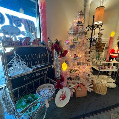 Sale Photo Thumbnail #12