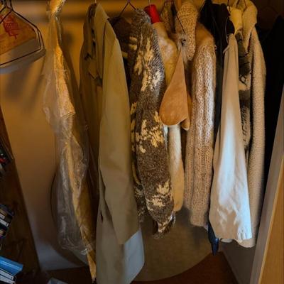 Sale Photo Thumbnail #12