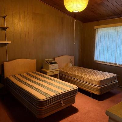 Sale Photo Thumbnail #41