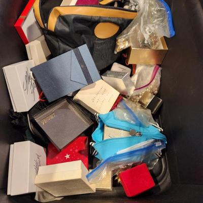 Sale Photo Thumbnail #64