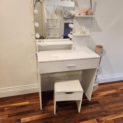 Sale Photo Thumbnail #109