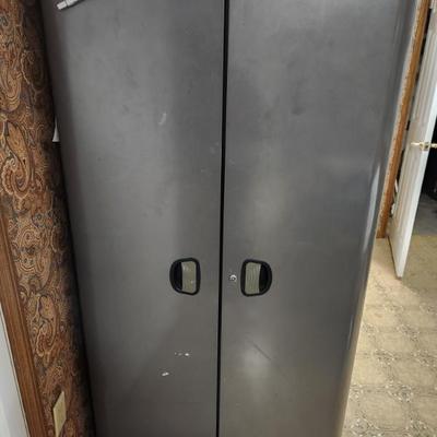 Sale Photo Thumbnail #100