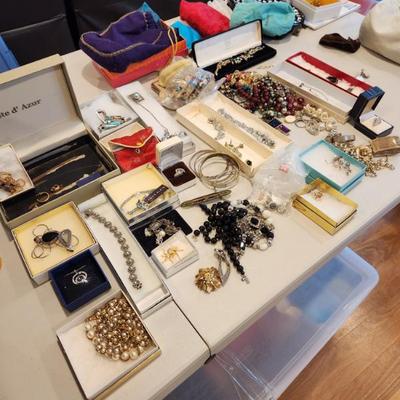 Sale Photo Thumbnail #63