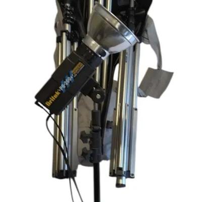 Britek -PA-200 Professional  Studio Flash & Tripods w/ Case