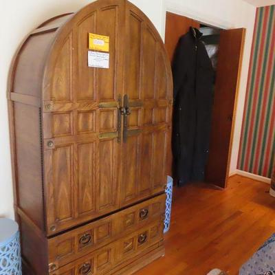 Sale Photo Thumbnail #130