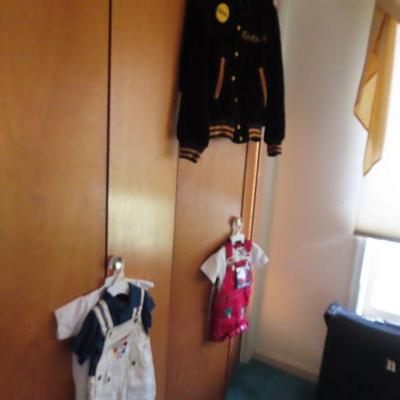 Sale Photo Thumbnail #145