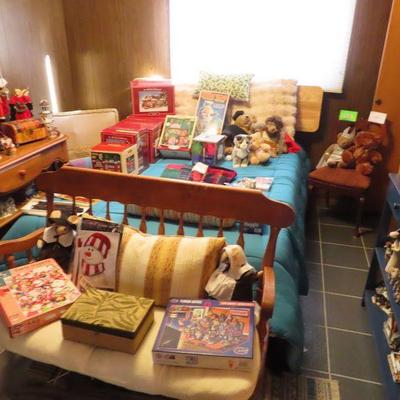 Sale Photo Thumbnail #113