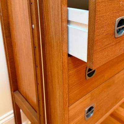 Sale Photo Thumbnail #33