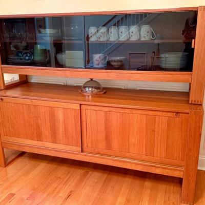 Sale Photo Thumbnail #27: Mid Century Modern China Hutch 