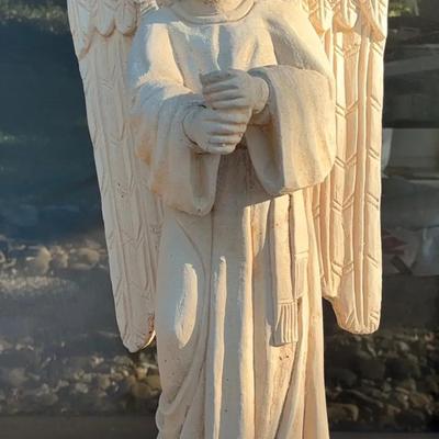 Outdoor angel statue, made With Concrete-Lot 1