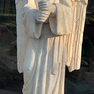 Outdoor angel statue,  made of concrete - Lot 2