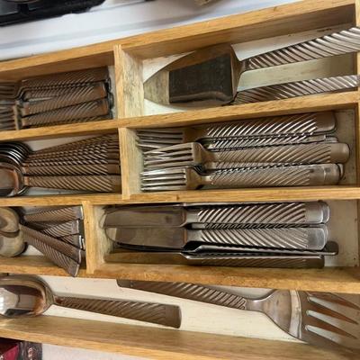 Sale Photo Thumbnail #84