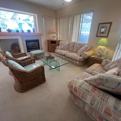 Sale Photo Thumbnail #3