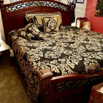 Sale Photo Thumbnail #402