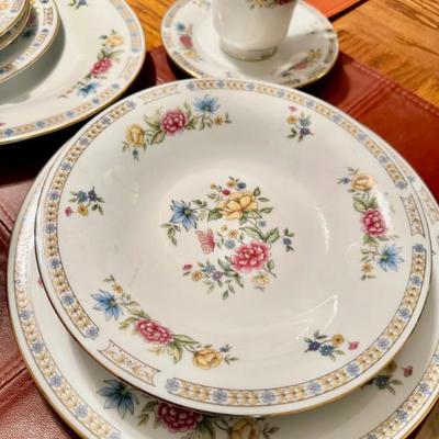 Sale Photo Thumbnail #122