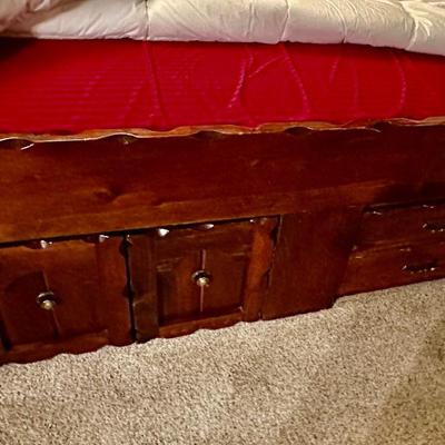 Sale Photo Thumbnail #496