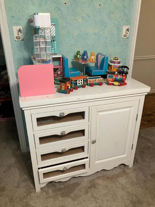 Sale Photo Thumbnail #44