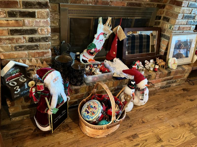 Sale Photo Thumbnail #28