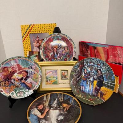 Wizard Of Oz Collectible Plates And Epherma