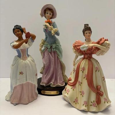 Lot Of 3 Figurines