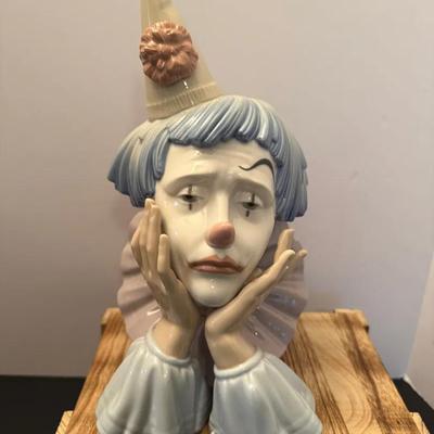 Vintage Retired Lladro Clown Figurine Jester Head "Sad Melancholy"
