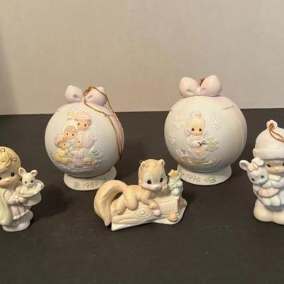 Precious Moments Ornaments Lot Of 5
