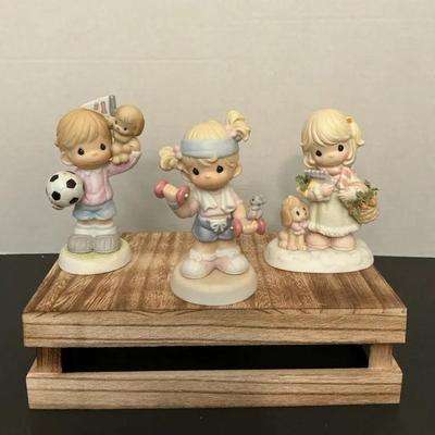 Mixed Lot Of Precious Moments Porcelain Figurines- Winning Spirit