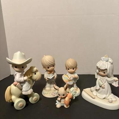 Lot Of 5 Precious Moments Figurines