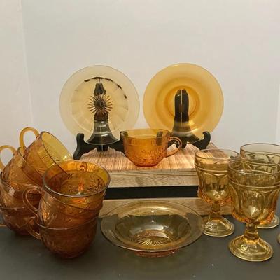 15 Pc Mixed Lot Vintage Amber/ Honey Gold- Glass Punch Cups, Glasses, Plates.
