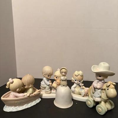 Lot Of 5 Precious Moments Figurines