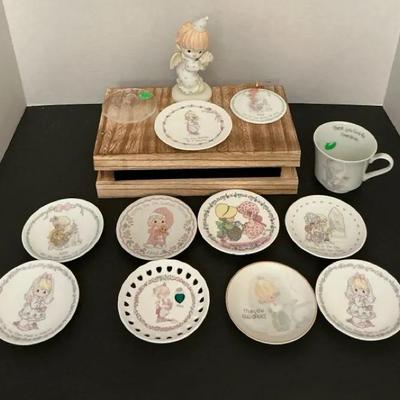 Mixed Lot Of Precious Moments Assorted Porcelain Small Plates