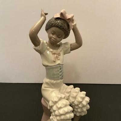 Retired Lladro Porcelain Figurine “Rhumba”