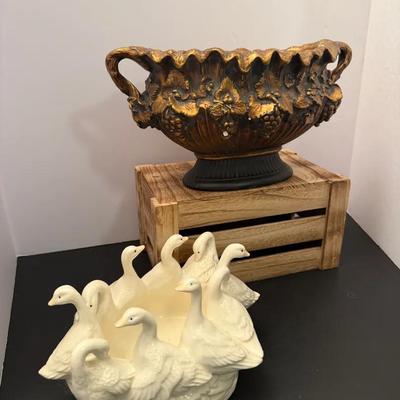 Tuscany Inspired Planter And Circle Of Geese Planter