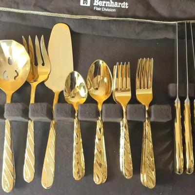 Retroneu “Diagonal”, Made In Korea Goldplated Flatware