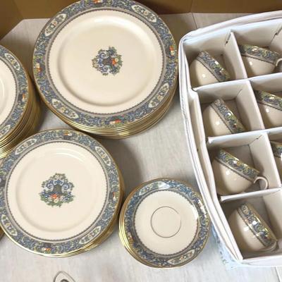 Lenox Autumn, Presidential Collection China Set - 12 Place Settings- Complete Set 