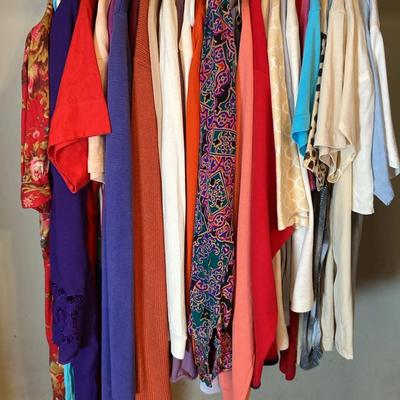 Women’s Mystery Clothing, Size L-XL