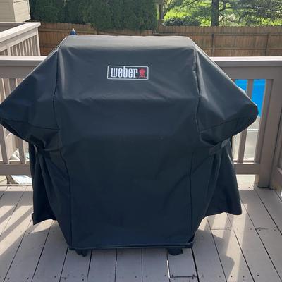 Weber 3 Burner Gas BBQ & Cover 