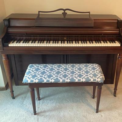 Wurlitzer Upright Piano 