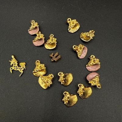 Sale Photo Thumbnail #537