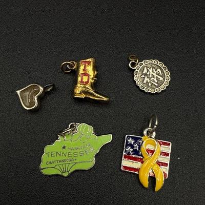 Sale Photo Thumbnail #240